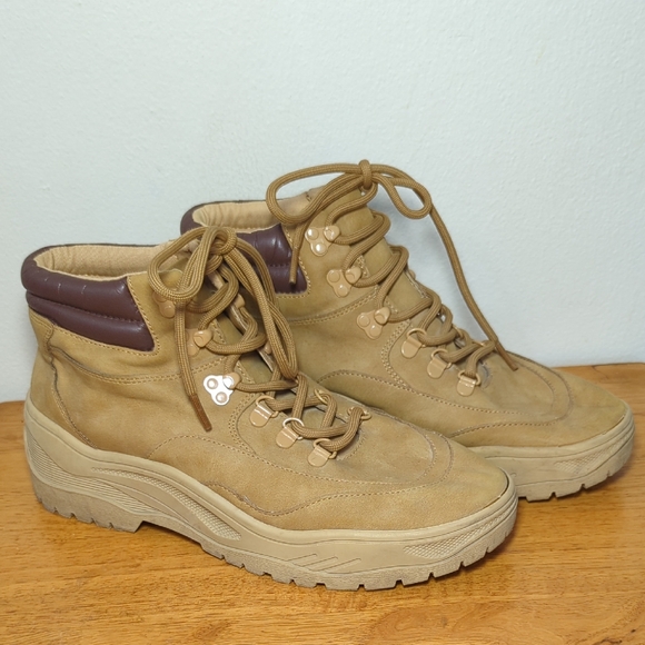 Steve Madden Shoes - Steve Madden Reina Tan Ankle Boots Lace-Up Utility Winter Women's Size 10